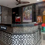 Hotel O Khalsa Inn
