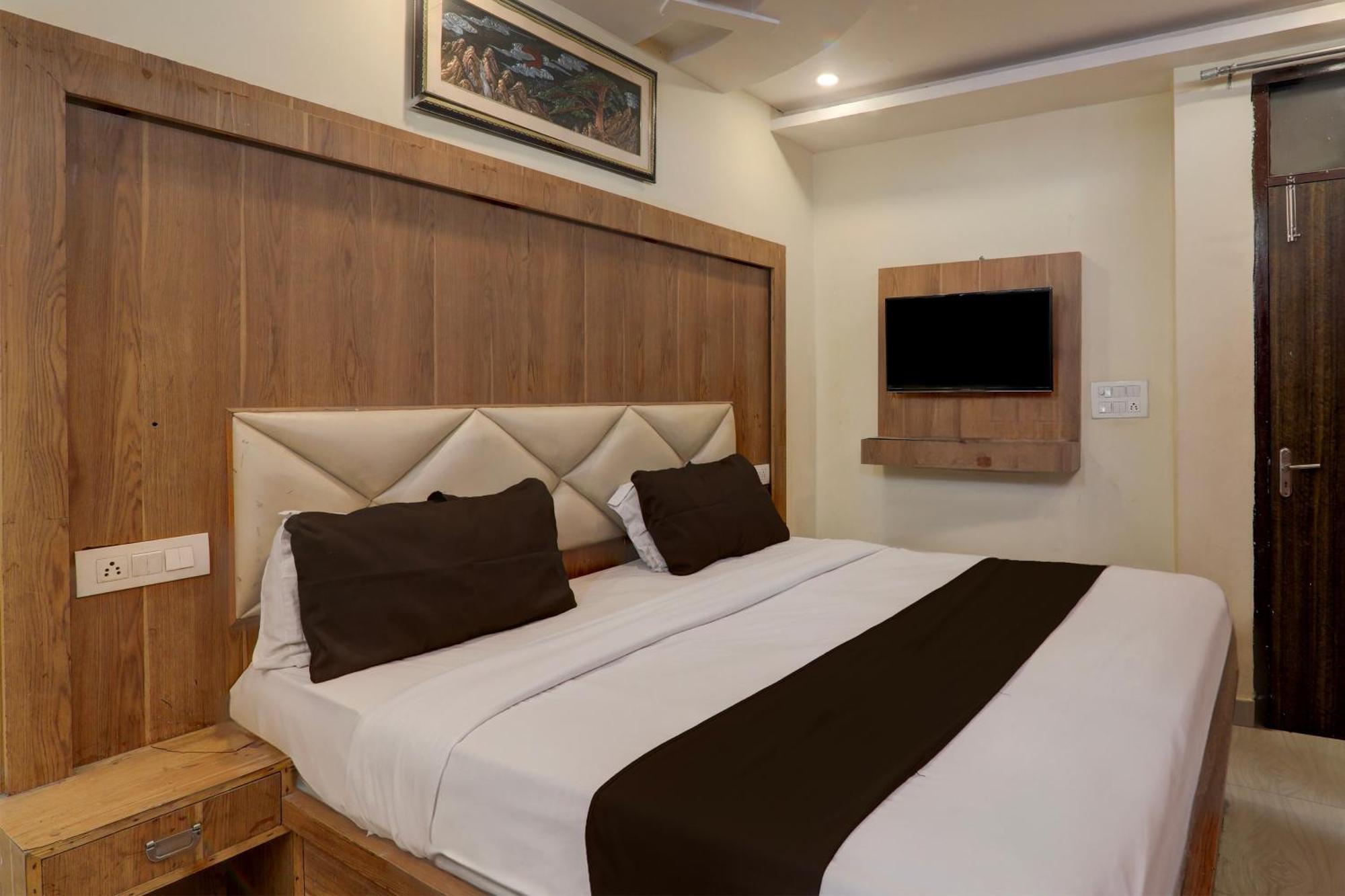O Khalsa Hotel